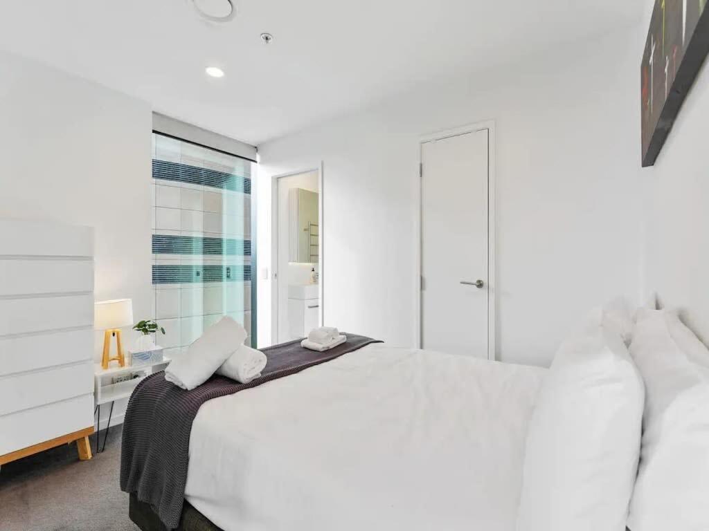 Two Bedroom Apartment - Large Balcony Central أوكلاند المظهر الخارجي الصورة